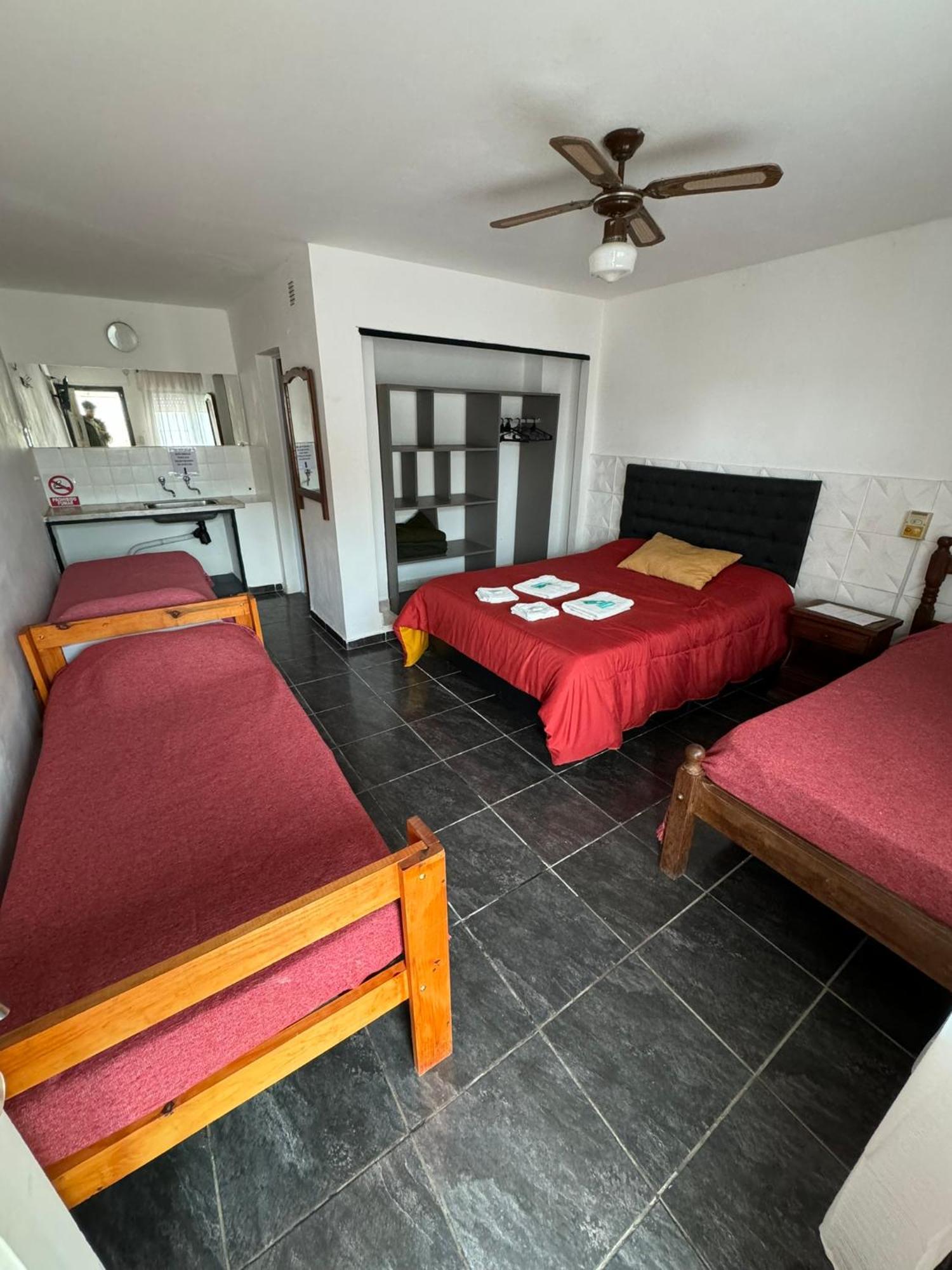 Hotel 4 Ases Embalse Bagian luar foto